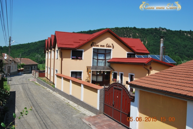 DESPRE CAMINELE DE BATRANI