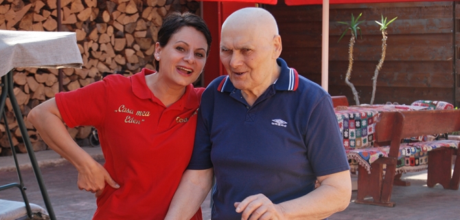 Varsta a treia departe de suferinte fizice si morale - despre azile de batrani