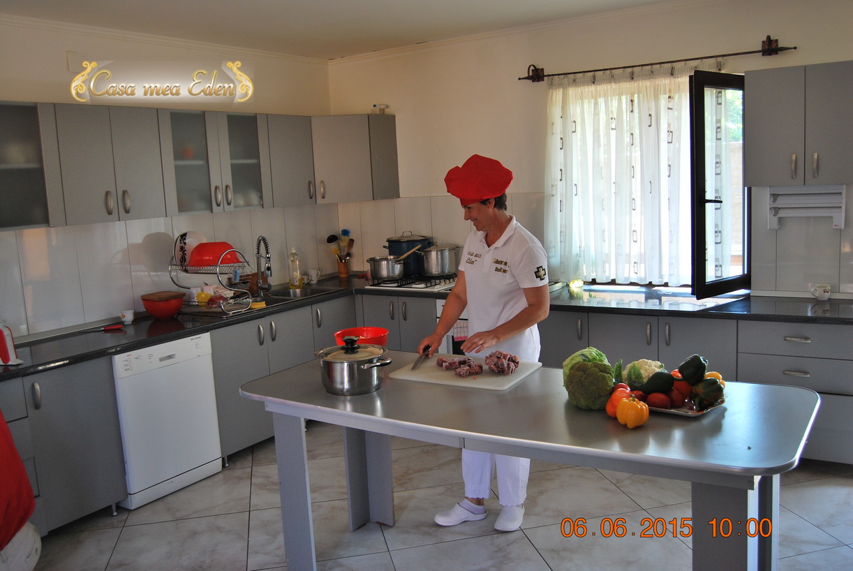 alimentatie-camin-batrani-casa-mea-eden-1
